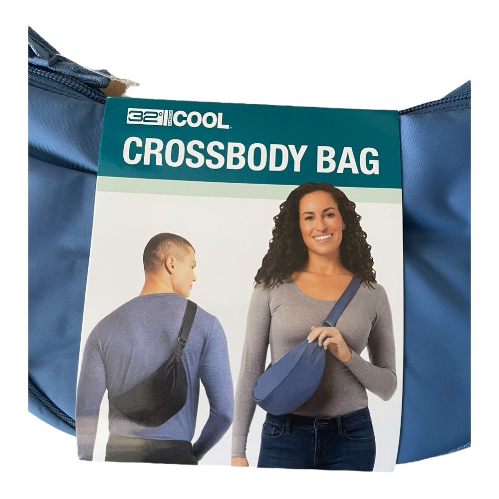 32 Degrees Cool | Women's Water Resistant Adjustable Strap Crossbody Bag | Blue - Picture 4 of 7